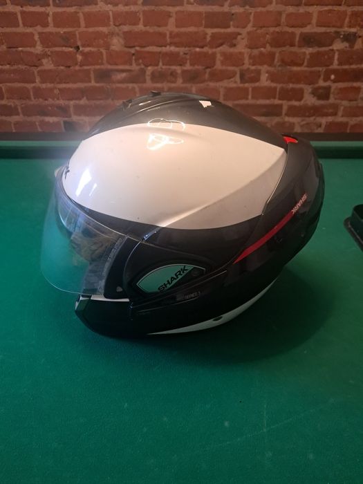 Kask motocyklowy Shark integralny