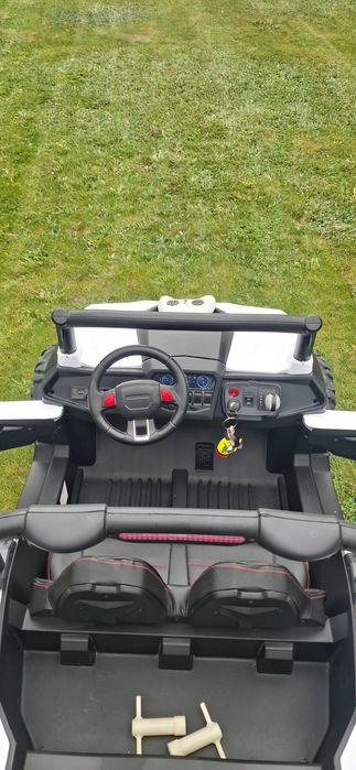 Buggy na akumulator dla dzieci