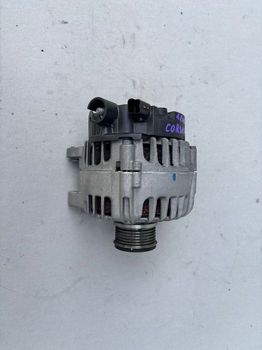 Alternator Opel Corsa F 1.2 VTI