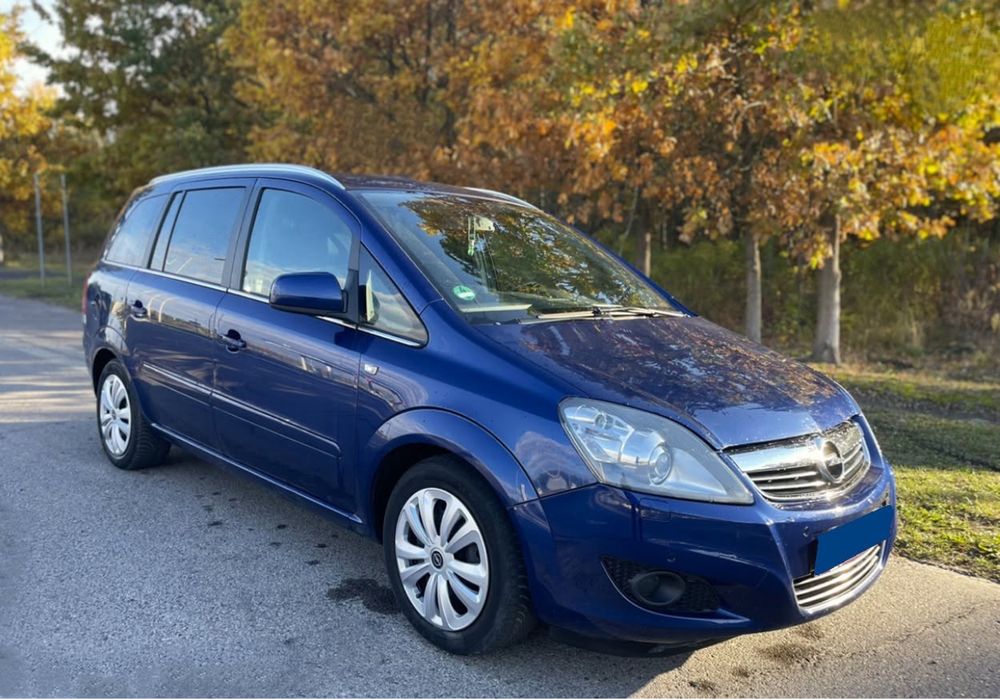 Продам автомобіль Опель Зафіра