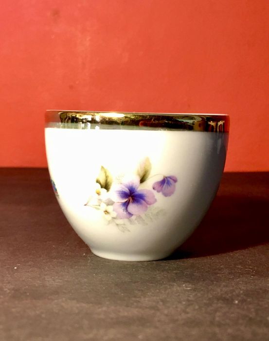 T. LIMOGES (5) - meados do séc. XX - dec. à mão - 6,3 x 4,9 cm/s