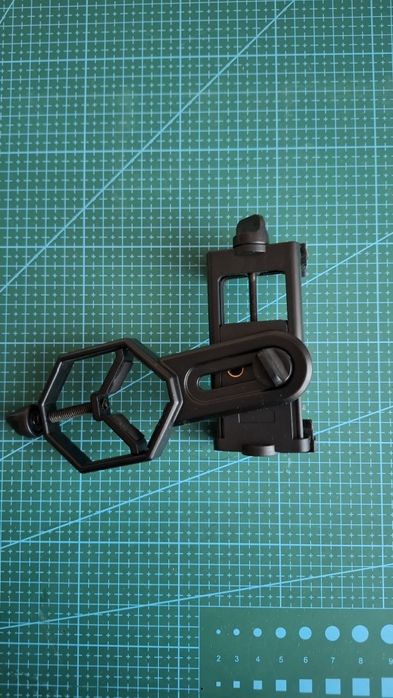 Adapter na telefon do teleskopu