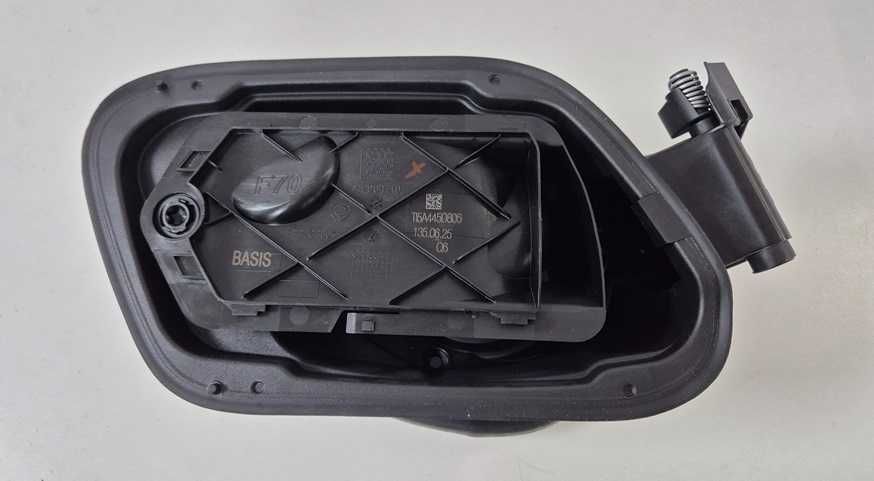 Osłona wlewu paliwa BMW Seria: 1' F70 nr mag. 1/604