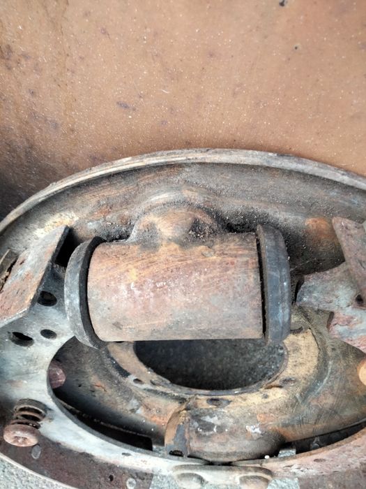 Продам тормозные барабаны