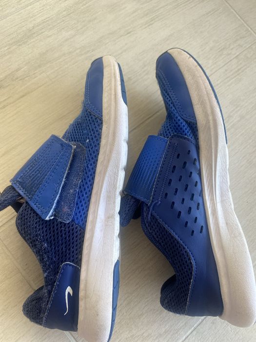Кросівки Decathlon 35. оригінал
