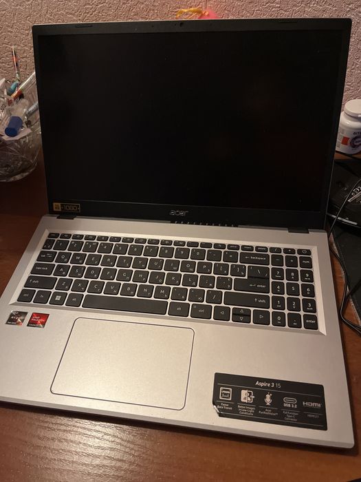 Ноутбук  acer aspire 3 15-24p-R4FA