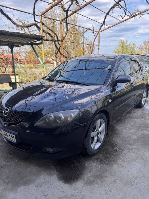 Продам автомобіль Mazda 3