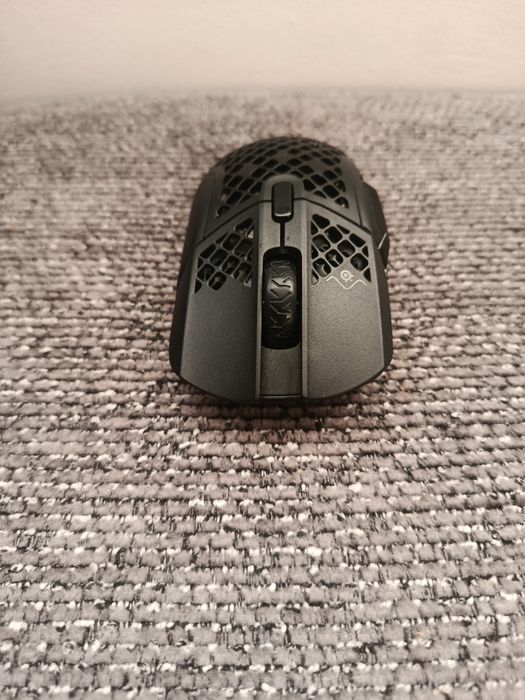 Myszka steelseries Aerox 5