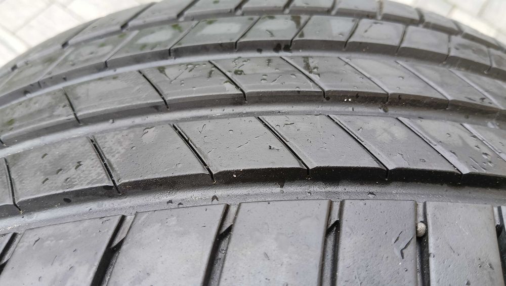 245/40r18  BRIDGESTONE Turanza T005  , 2 OPONY    j.NOWE ,     + 7mm ,   2021r