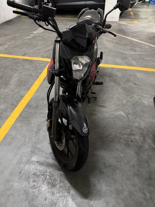 Moto Keeway 125 RKS