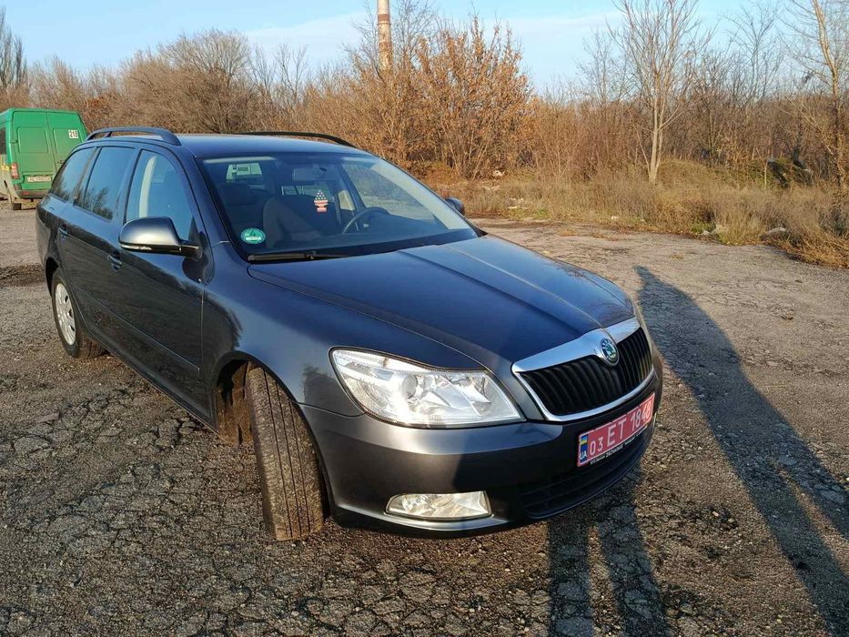 Skoda Octavia 2010 VIN TMBHJ61Z6A2126868 фото оголошення 10 з 15