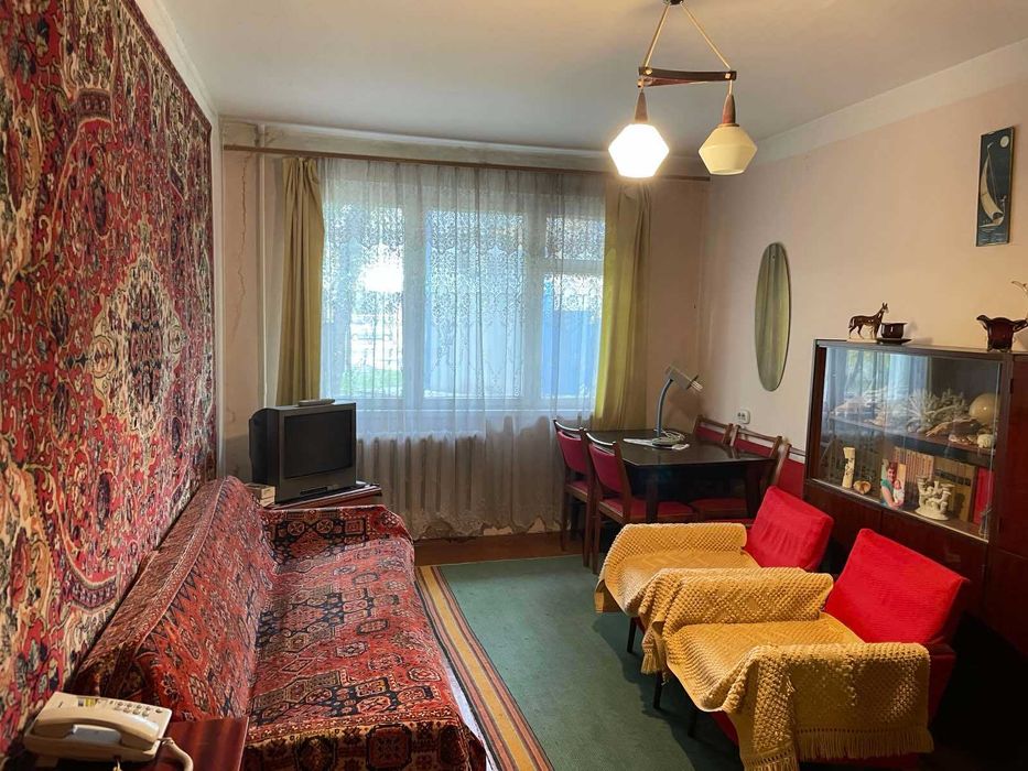 Продаж 3- кімнатної квартири проспект Миру (Можливо по перерахунку)