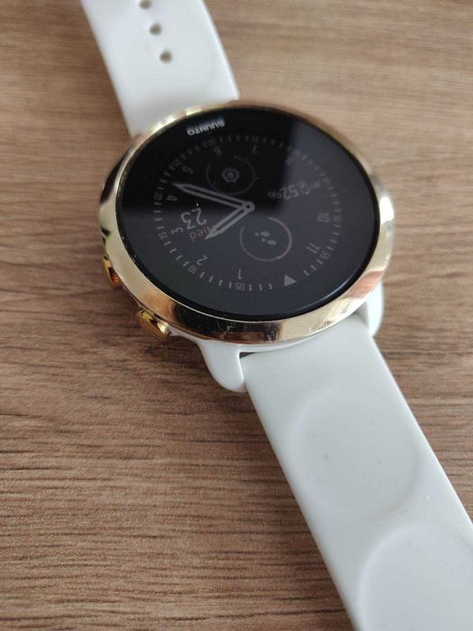 Zegarek sportowy Suunto 3 Fitness Gold