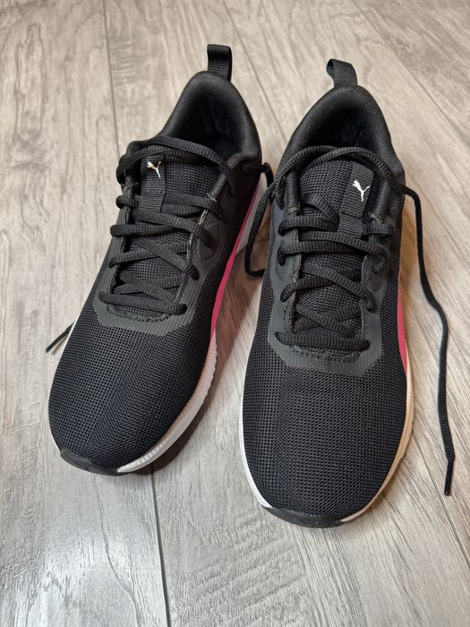 Жіночі кросівки Puma