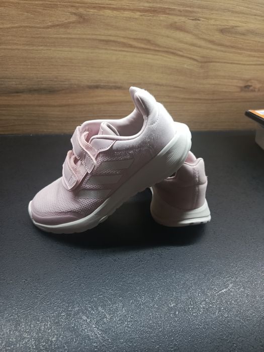 Buty sportowe dla dziewczynki adidas