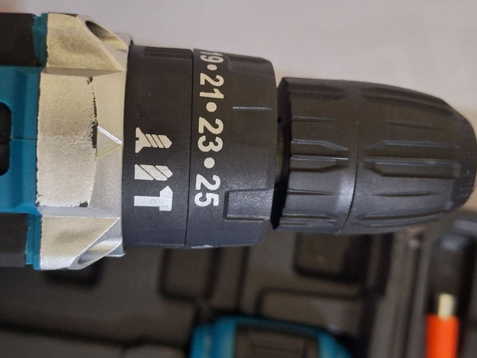 Aparafusadora/Furadora s/ fio 24V