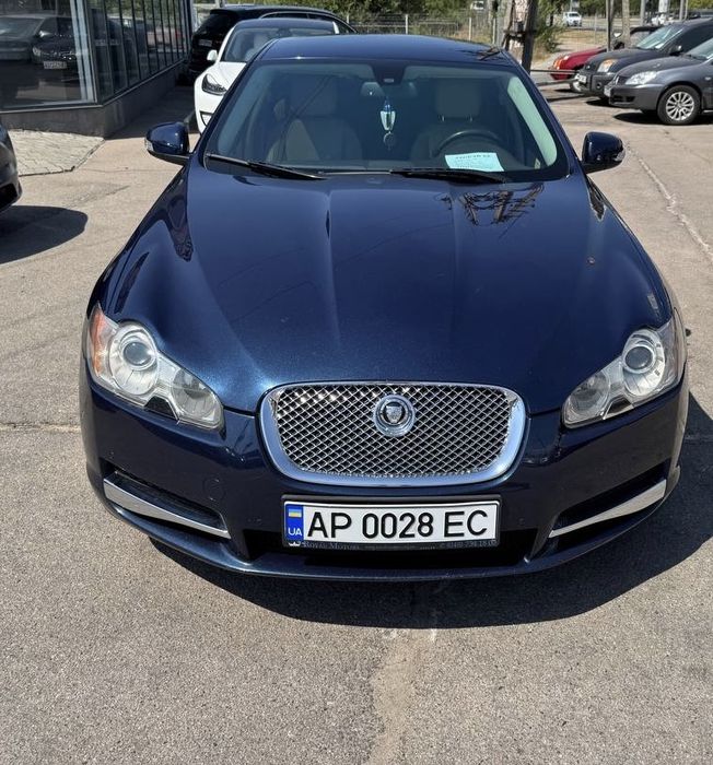 Продам Jaguar в гпрному стані