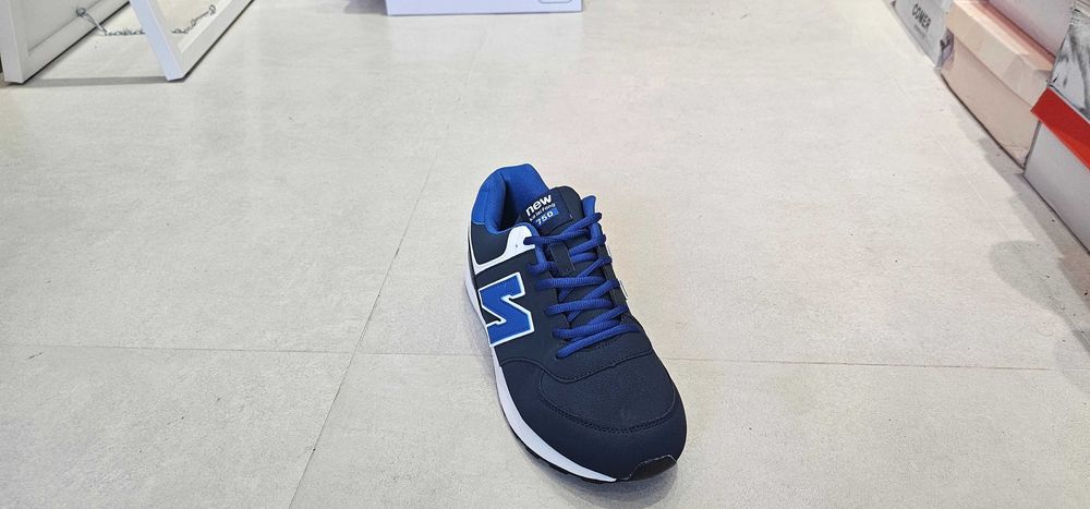 Granatowe Buty Sportowe 42 Sneakersy