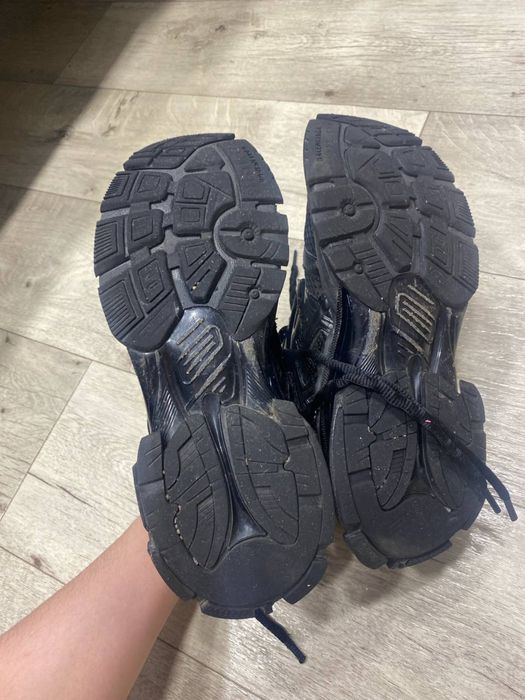 BALENCIAGA runner