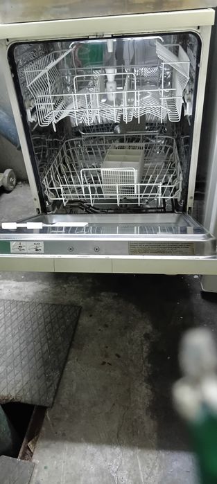 Máquina de lavar louça