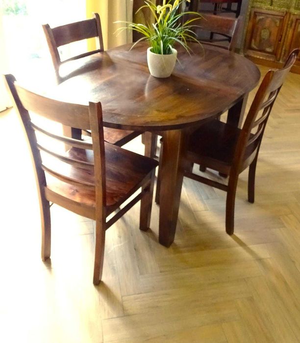 Stół drewniany indyjski - 135-180x95 cm + 4 stylowe krzesła - AlmiDecor