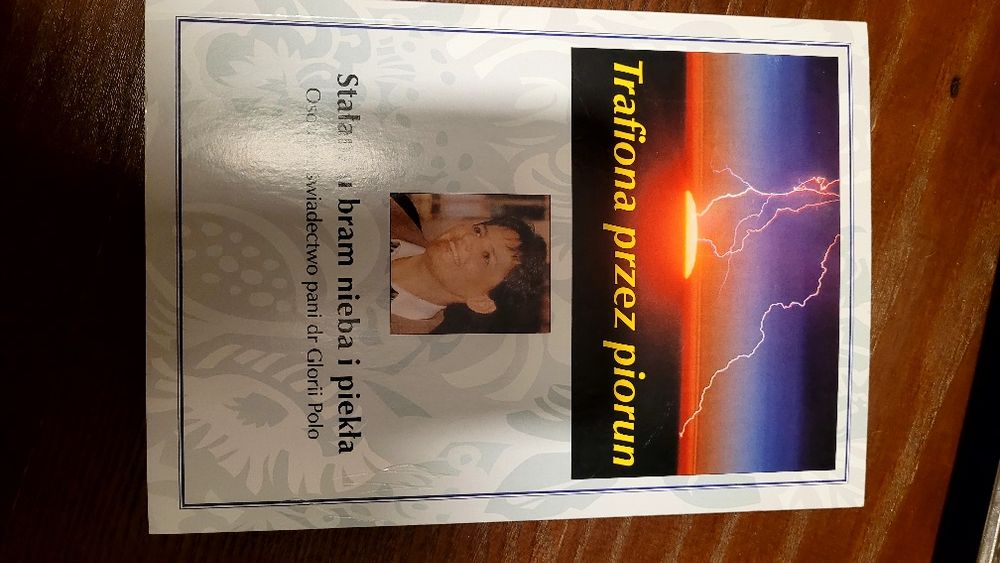 Gloria Polo Trafiona Piorunem książka