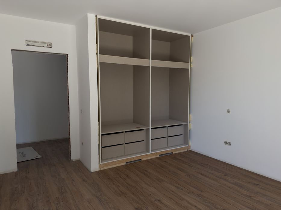 Moradia T4 geminada, térrea, com jardim e garagem em Condeixa-a-Nova