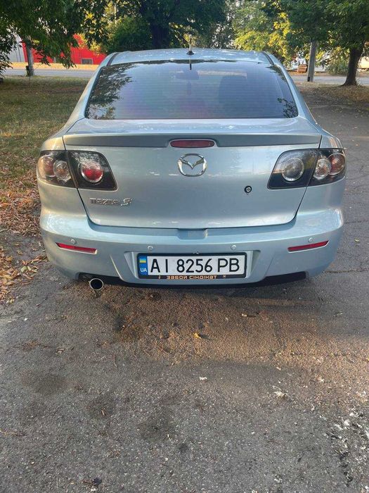 Продам Mazda 3 2006 2.0 бензин