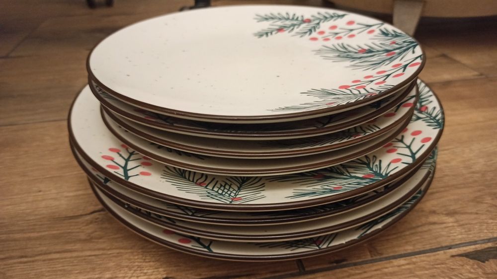 Świąteczna zastawa 8 elementów Boże Narodzenie