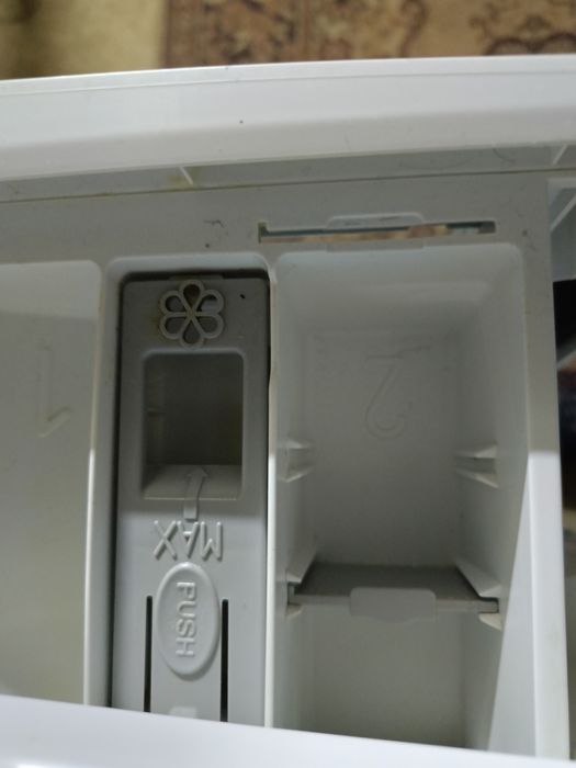 Pralka Electrolux Slim