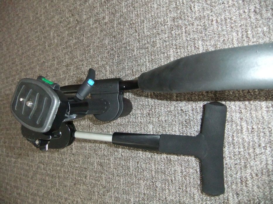 naramiennik do kamery