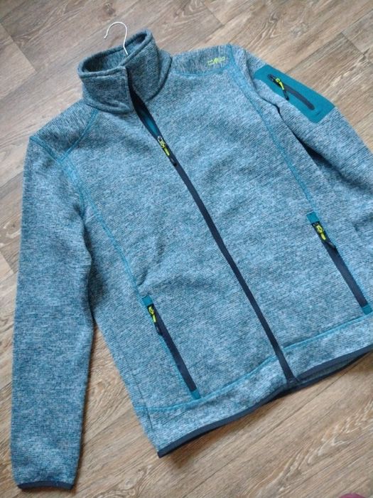 Толстовка на флісі ,з кишенями на змійці .тепла