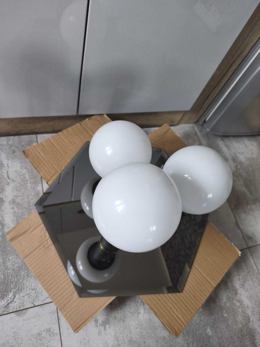 Lampa wisząca kula żyrandol