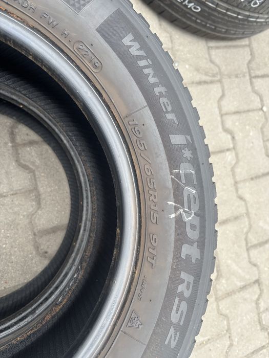 Para opon zimowych 195/65 R15 Hankook