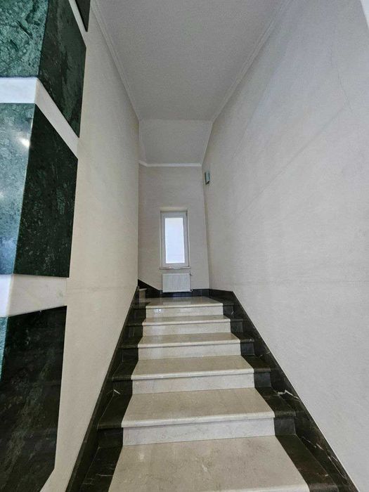 Оренда офілного приміщення 165м2 у Центрі Ів.Франківська_VD