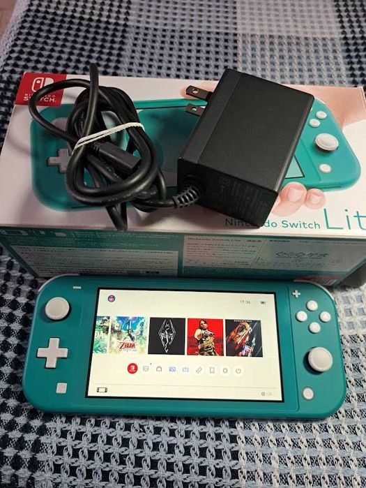 Продам Nintendo Switch Lite (micro SD 128 gb та ігри) Повний комплект