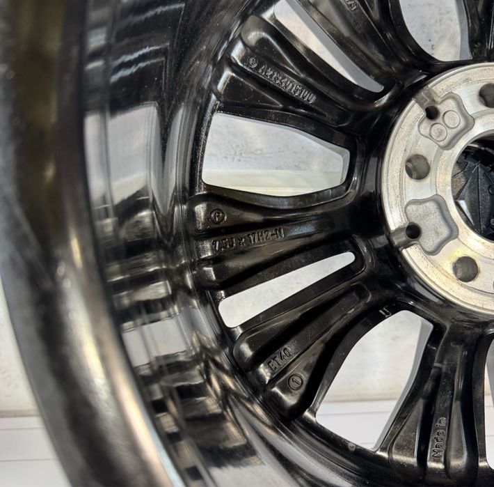 Mercedes  Б/У 5х112 7,5R17 ET40 Dia66,6 Mercedes W213 A2134015100