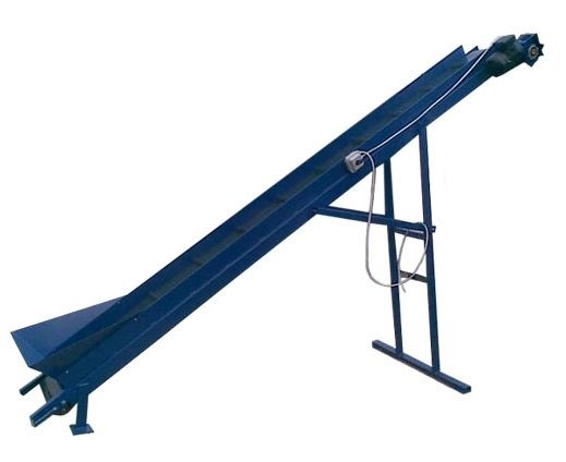 Przenośnik taśmowy z zabierakami 4m x 0,3m