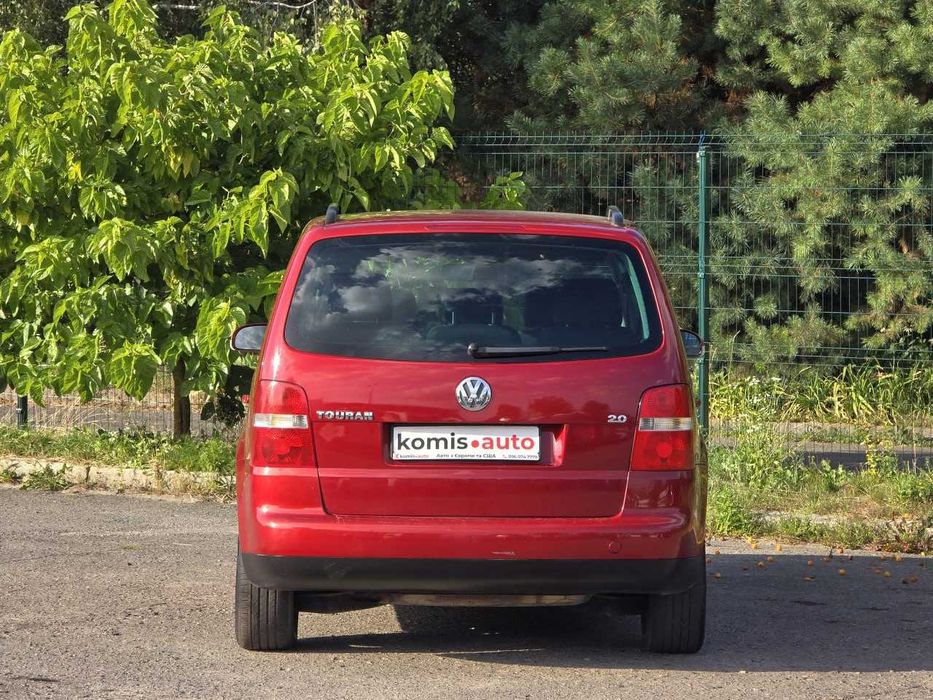 Продам Volkswagen Touran 2003. Можна в розстрочку, під викуп.