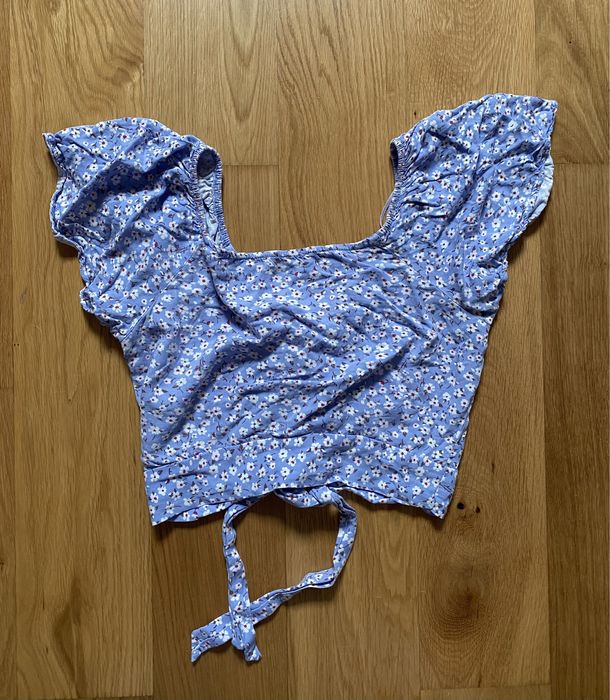 bluzka w kwiaty cropp