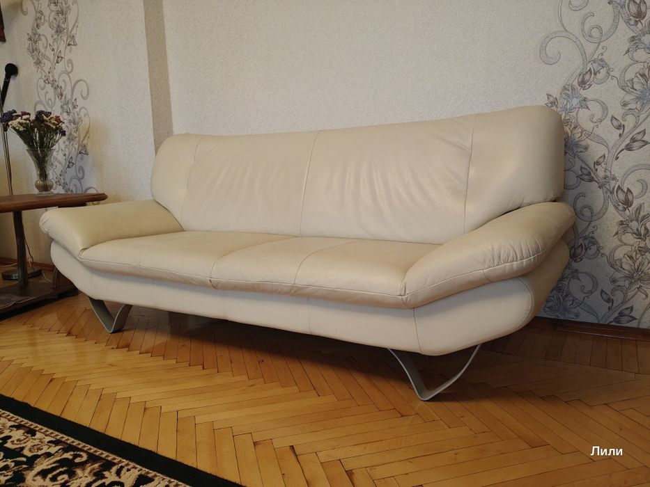 Шкіряні дивани + крісло