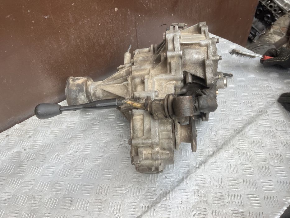 Раздатка 2.4 бенз ниссан террано 2 nissan terrano