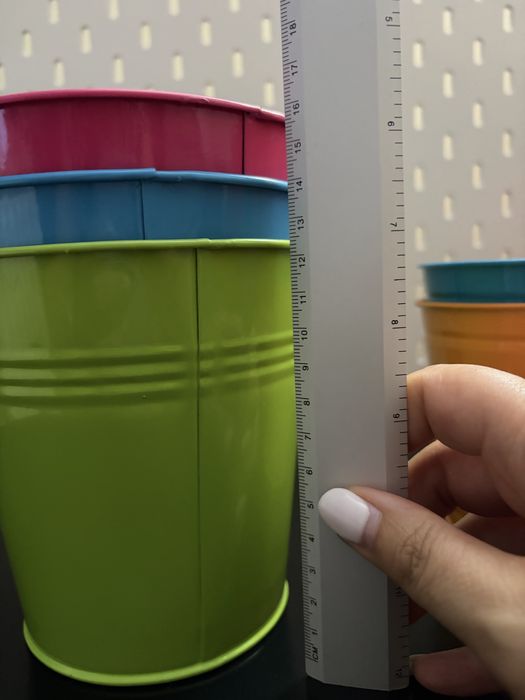 Conjunto 5 vasos/cachepots metálicos coloridos – decoração