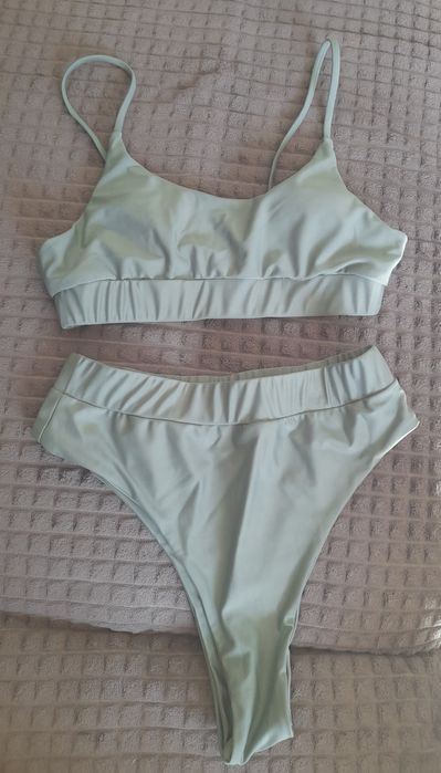 Купальник хакі новий С