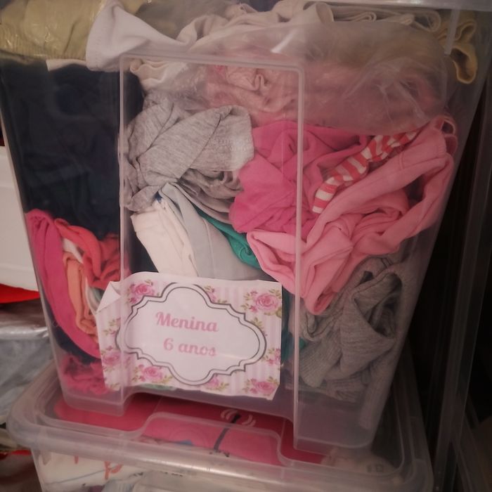 Roupa de criança- DOAR