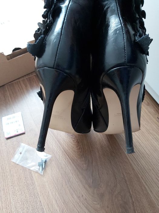 Zara botki skóra naturalna czarne z kwiatkami szpilki sexy rozmiar 38