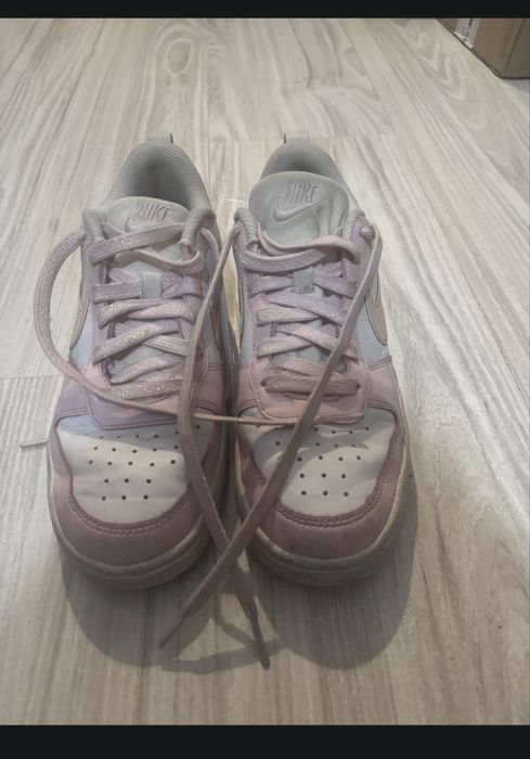 Buty rozowe nike 38