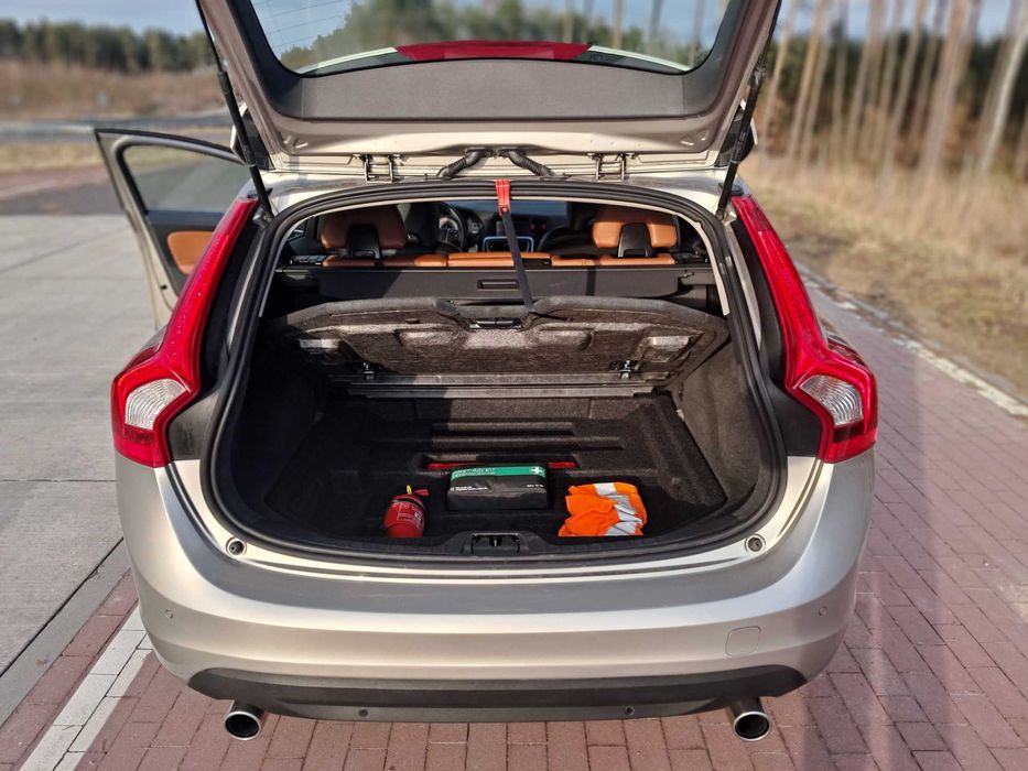 Volvo V60 T4 Momentum