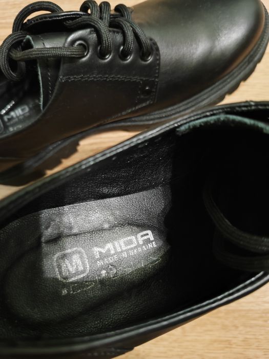 Шкіряні туфлі оксфорди жіночі