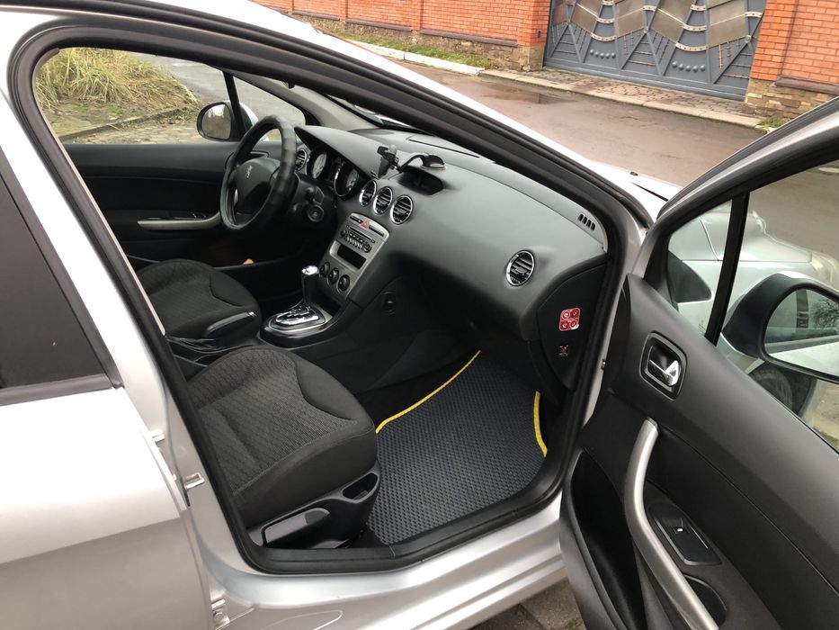 Пежо308sw.1.6i,автомат.2009 р